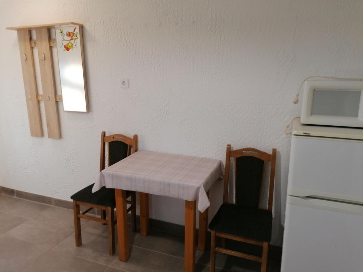 Marcius Vendeghaz Lägenhet Mohács Exteriör bild